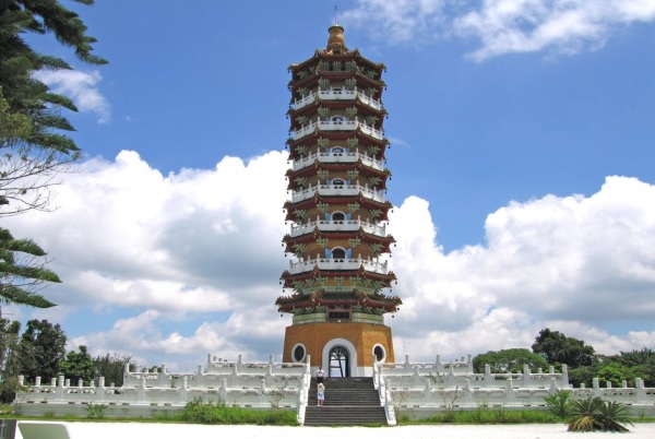 Tháp Từ  n - công trình kiến trúc tiêu biểu của Trung Hoa