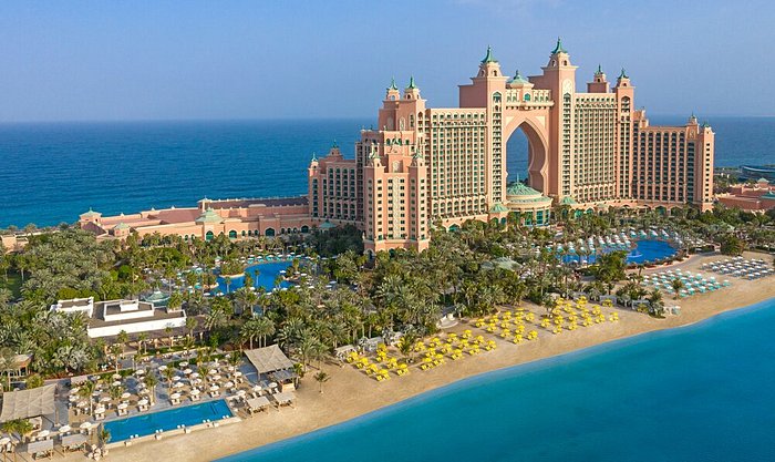 "Atlantis The Palm: Khu nghỉ dưỡng đẳng cấp tại Dubai với công viên nước lớn nhất và bể cá sâu nhất thế giới."