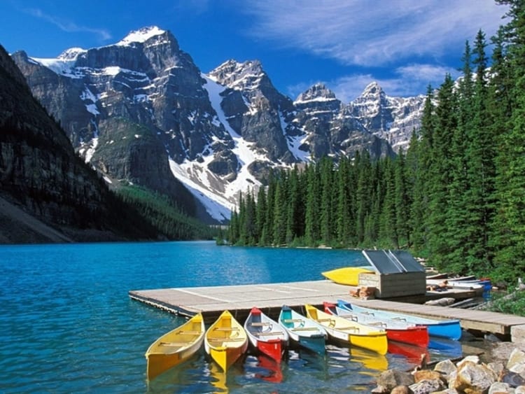 Hồ Louise - viên ngọc quý của Canada với làn nước trong xanh 