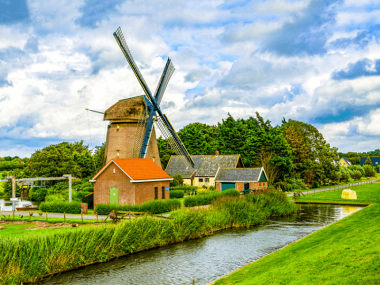 Cối xay gió - biểu tượng không thể thiếu tại Hà Lan