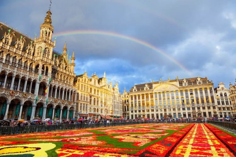 Thành phố Brussels mang vẻ đẹp độc đáo làm cho ai cũng muốn níu chân lại 