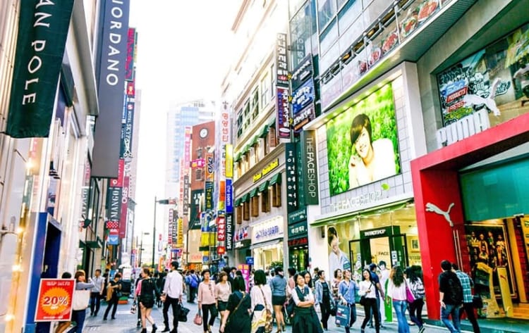 Myeongdong - thiên đường mua sắm tại Seoul