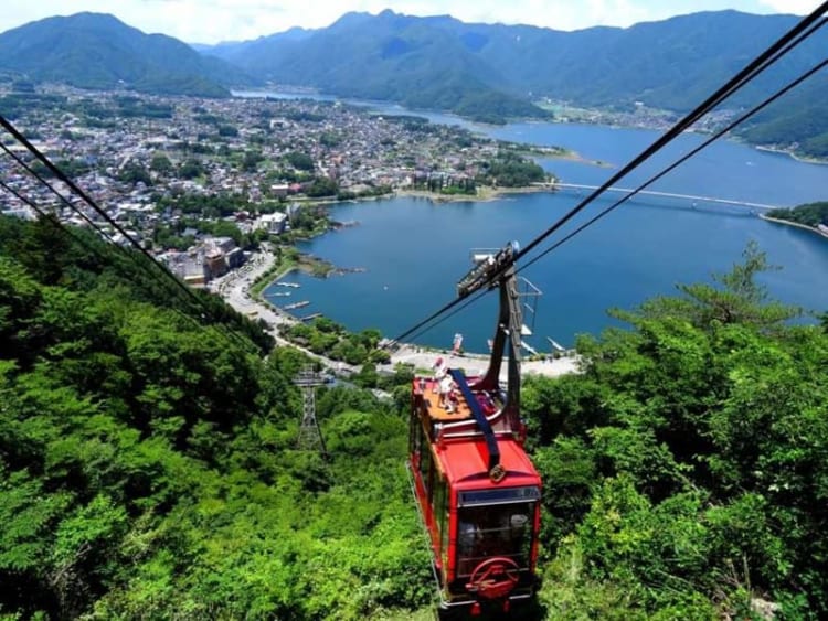 Ngắm toàn cảnh núi Phú Sĩ đầy thú vị bằng cáp treo Kachi Kachi